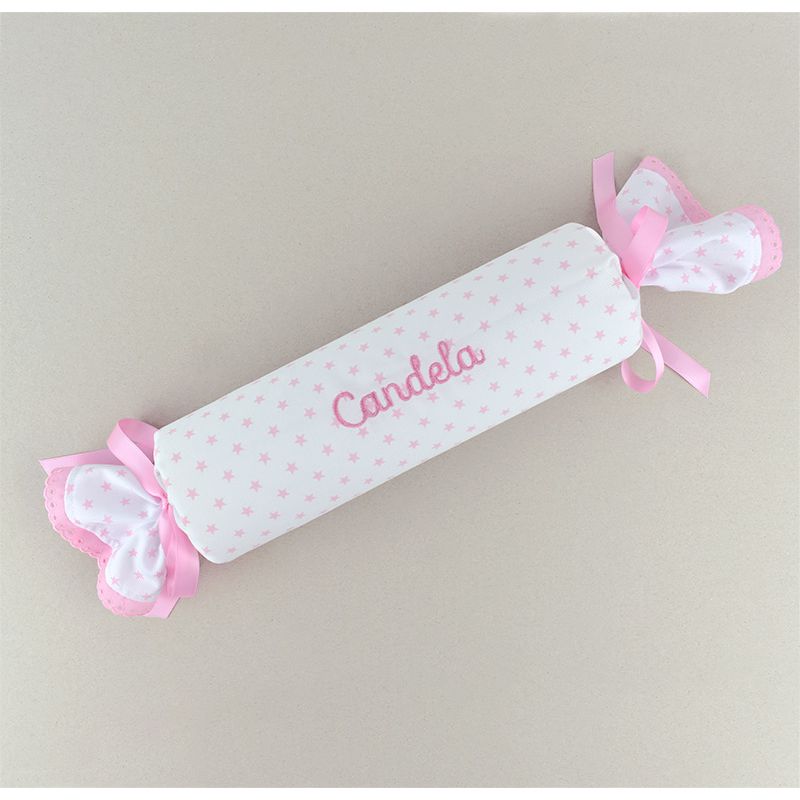 cojin-antivuelco-caramelo-estrellas-rosa-personalizado